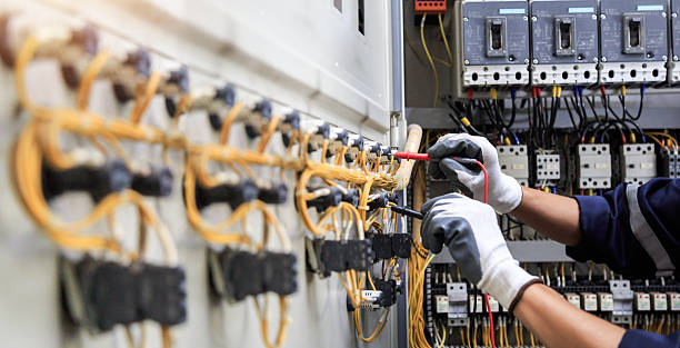 Professional Electrician technician working in Marshall, WI